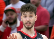 米兰体育官网-火箭客场大胜灰熊，取得四连胜