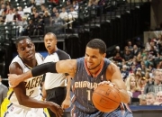 米兰体育,-山猫遭灰熊绝杀，两连败寻求转运