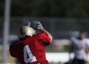 米兰百家乐-恩菲尔德严阵以待，防守端力求零封对手