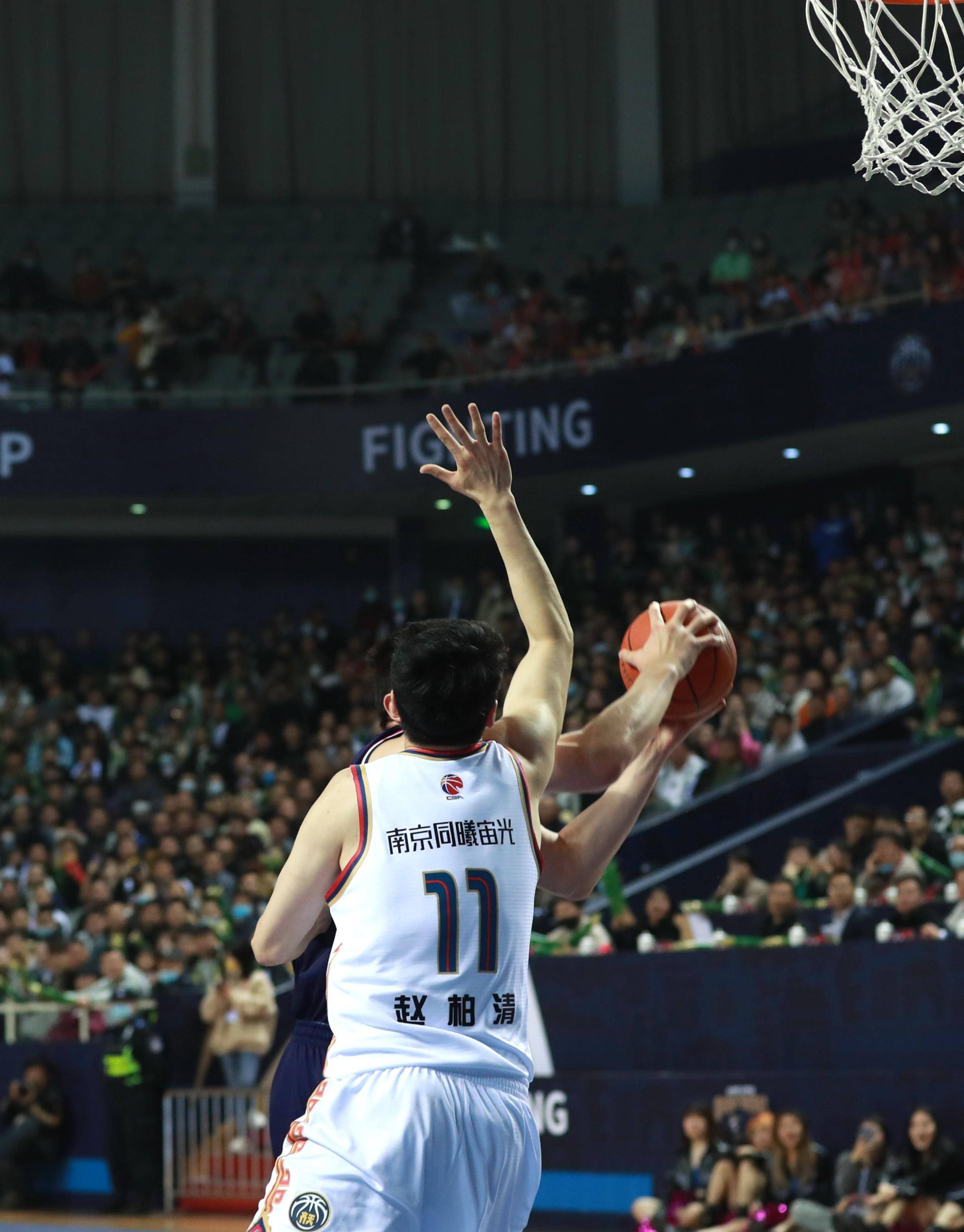 关于谢克哈瓦尔主场胜出，提升联赛排名的信息