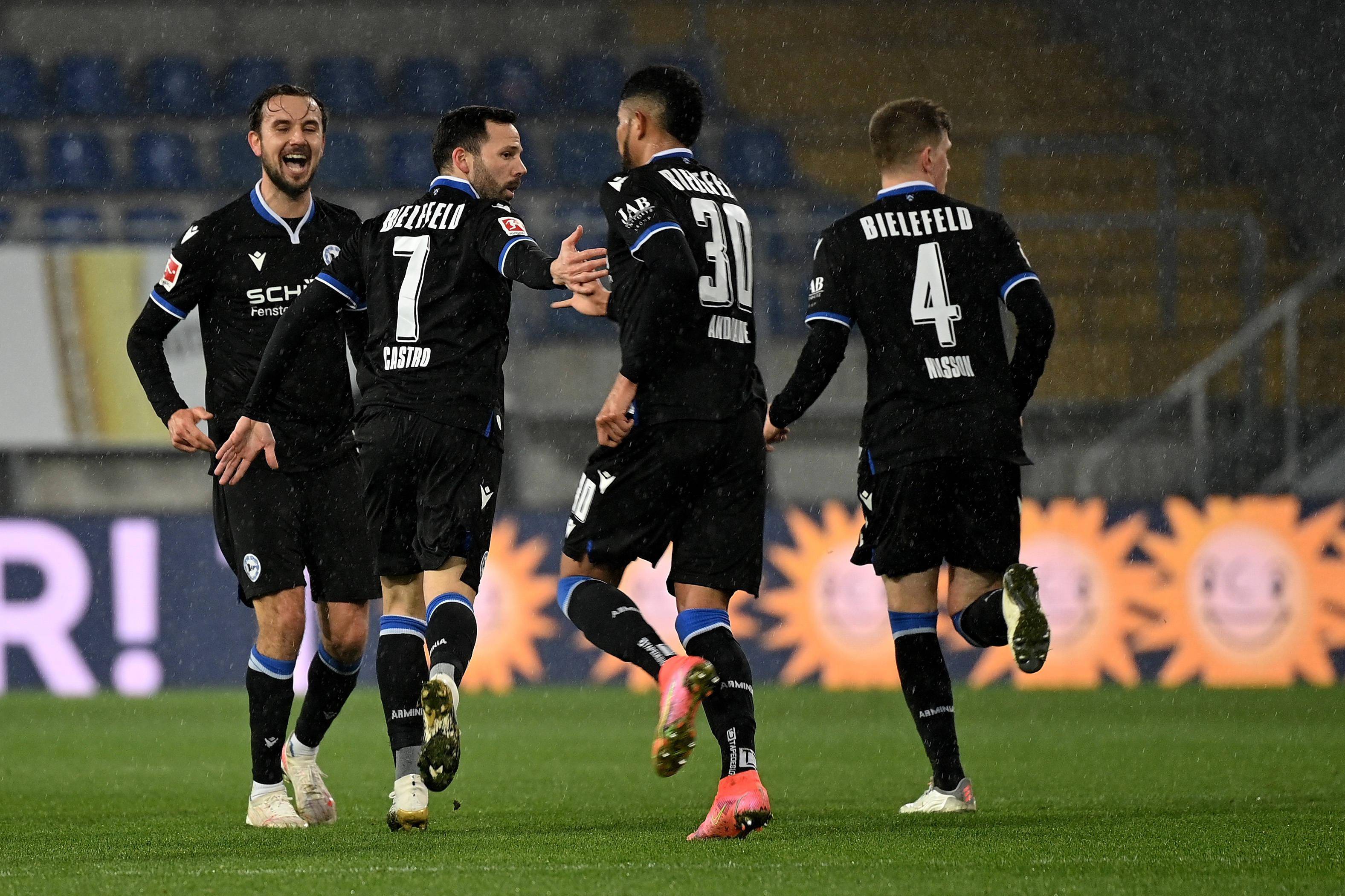 云达不来梅全队实力浑然一体，轻松取胜