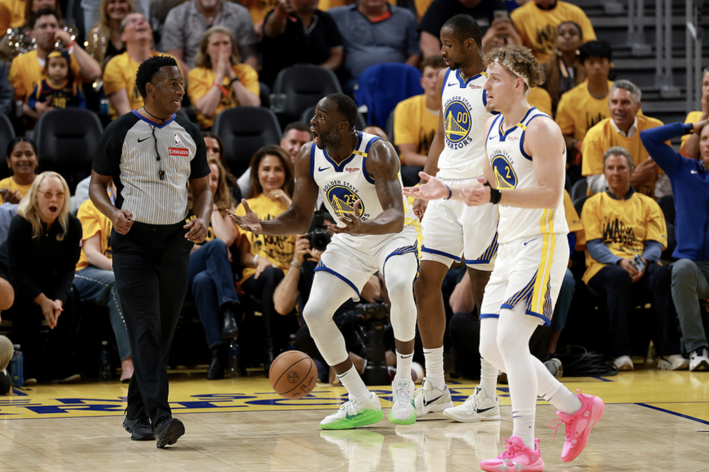 包含尼克斯客场击败国王,兰德尔关键时刻表现出色的词条 包含尼克斯客场击败国王,兰德尔关键时刻表现出色的词条