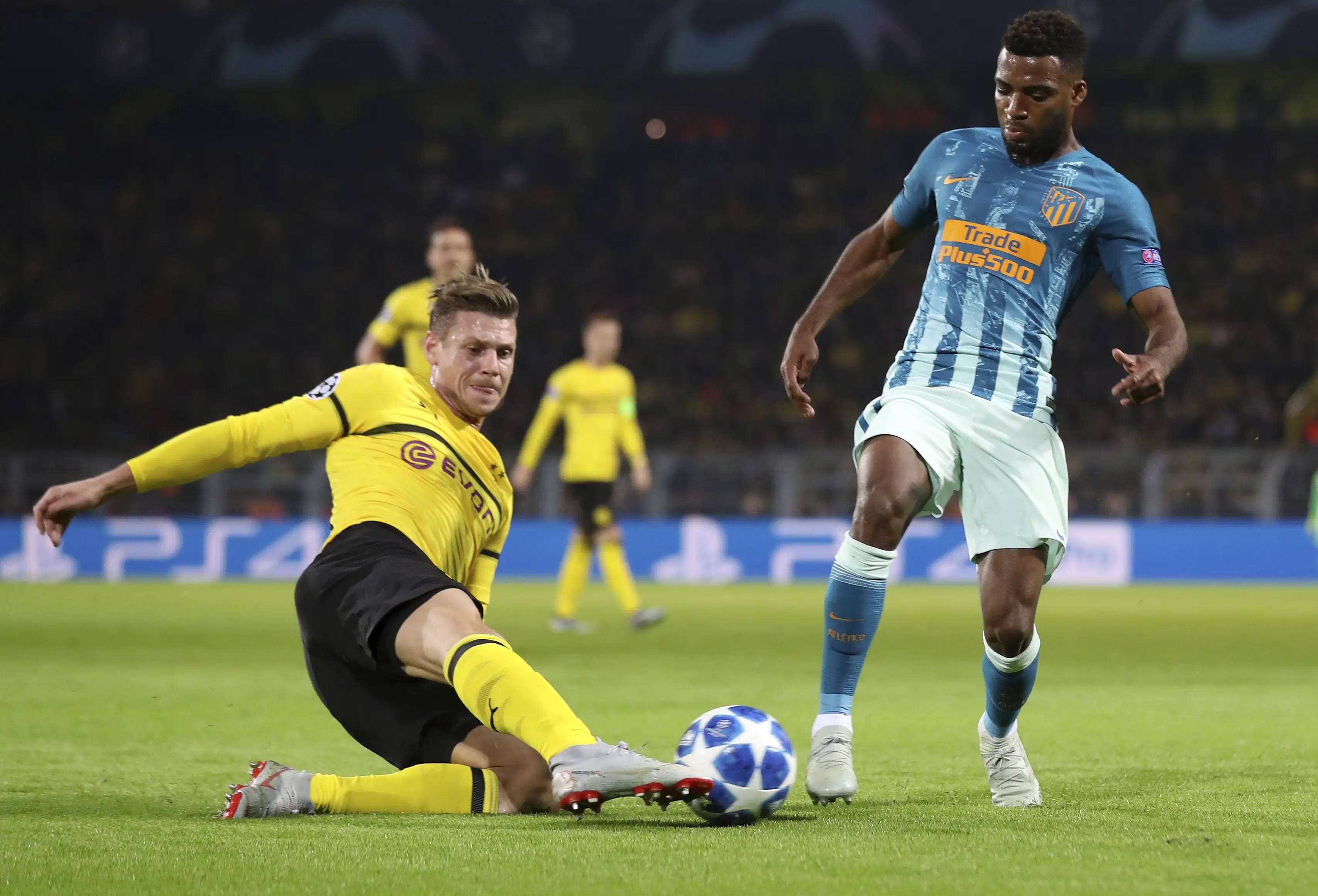 多特蒙德球队备战关键客场比赛 多特蒙德球队备战关键客场比赛