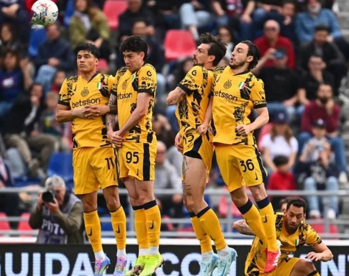 米兰客场大胜，稳步追赶积分榜前列的简单介绍