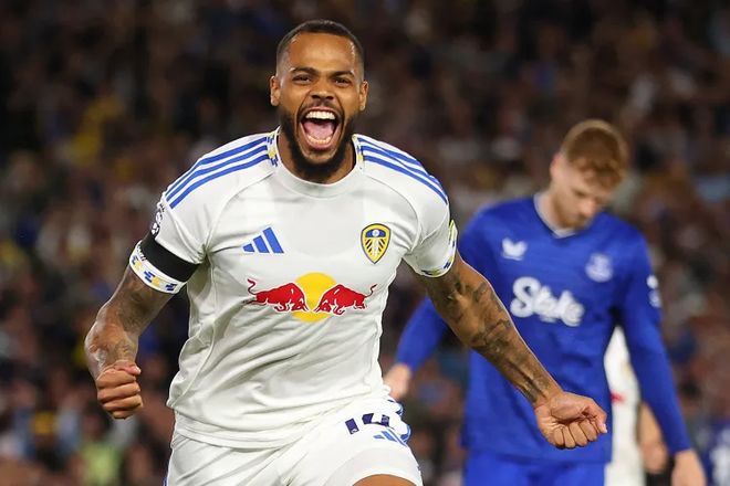 关于利兹联客场点球绝杀，赢得三分宝贵的信息