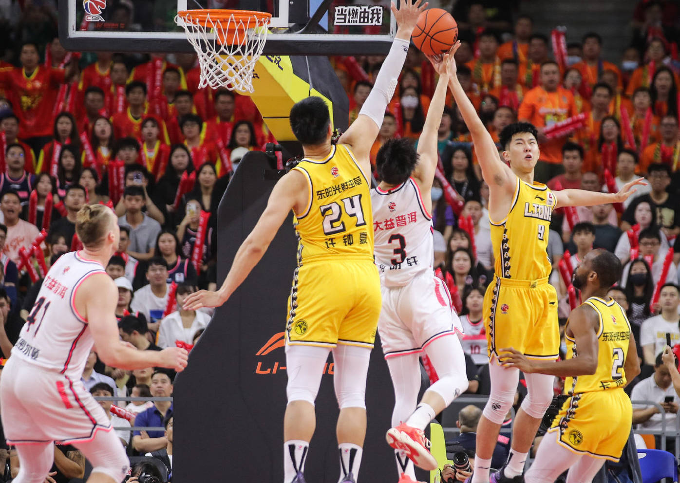 主场作战的球队，如虎添翼！