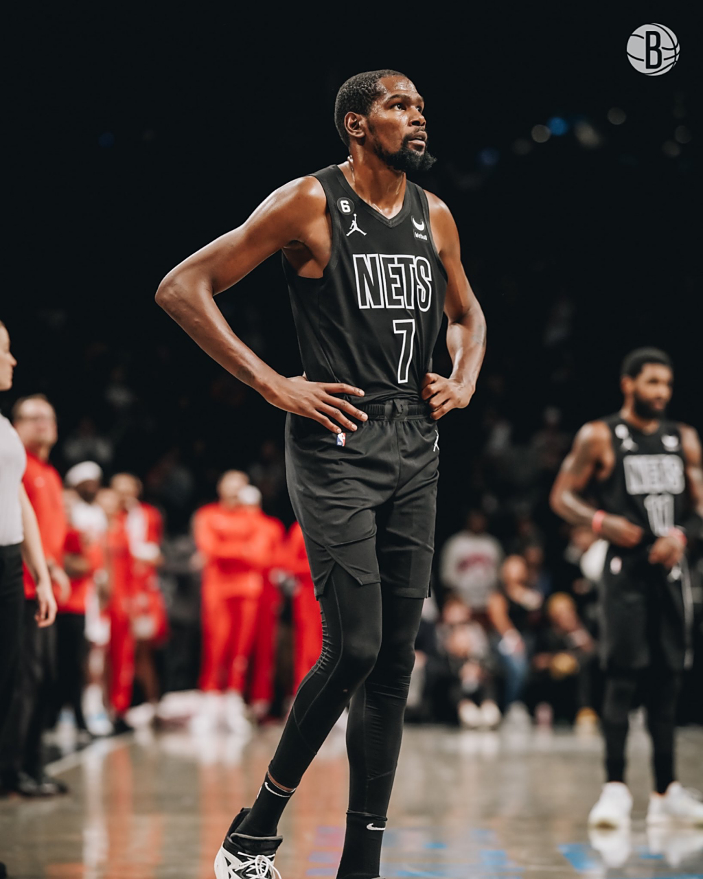 关于灰熊大胜篮网,杜兰特受伤下场的信息 关于灰熊大胜篮网,杜兰特受伤下场的信息