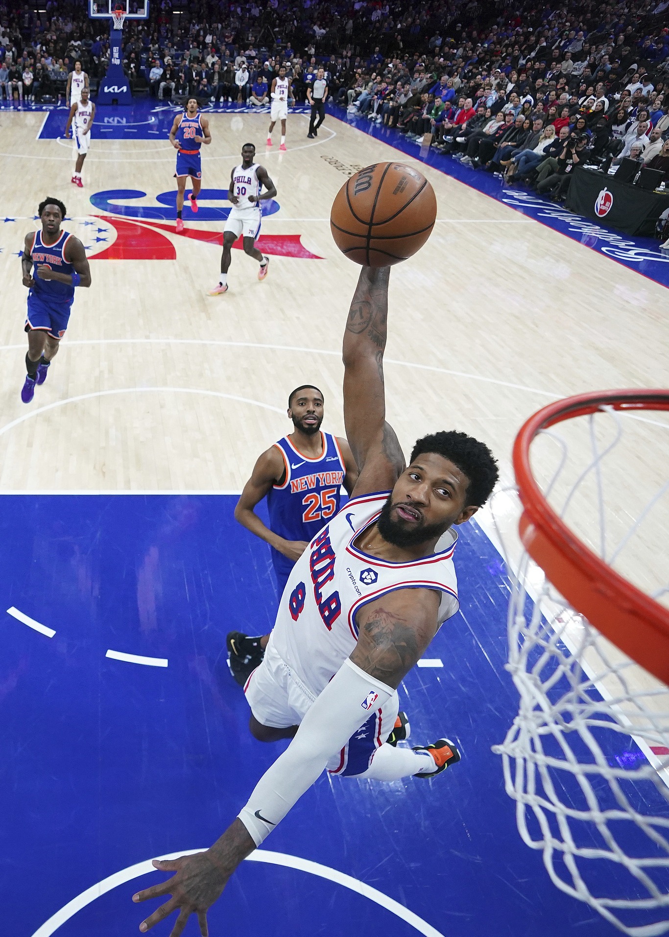 尼克斯大胜热火,迎来胜利之夜 尼克斯大胜热火,迎来胜利之夜