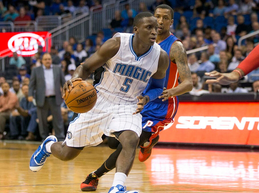 绿城客场逆转胜重庆,结束连败 绿城客场逆转胜重庆,结束连败